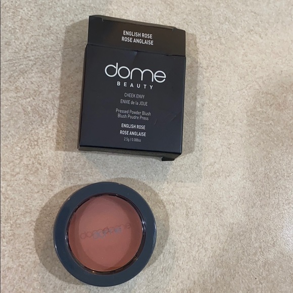 Other - 2/$10 dome beauty blush